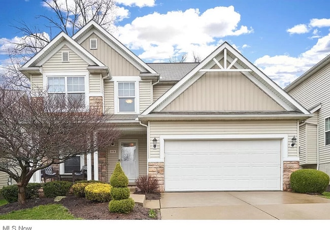 3 bedroom 2.5 bath single family home - 3 bedroom 2.5 bath single family home