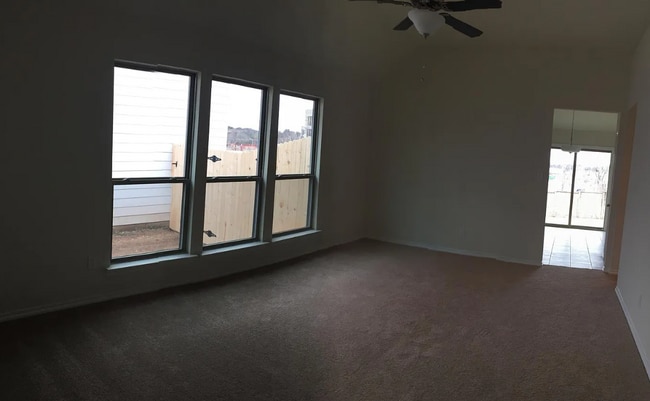 Photo - 1512 Chama Dr