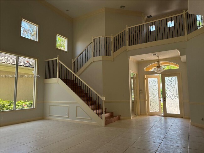 Photo - 138 Tranquilla Dr