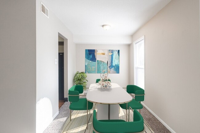 Photo - Bridgepointe Crossing