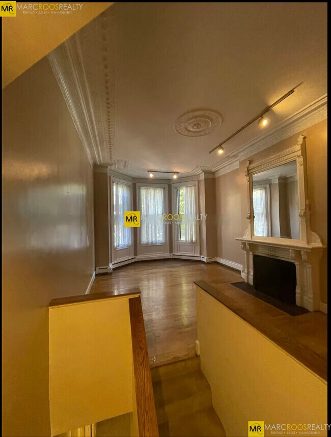 Photo - 275 Beacon St Rental