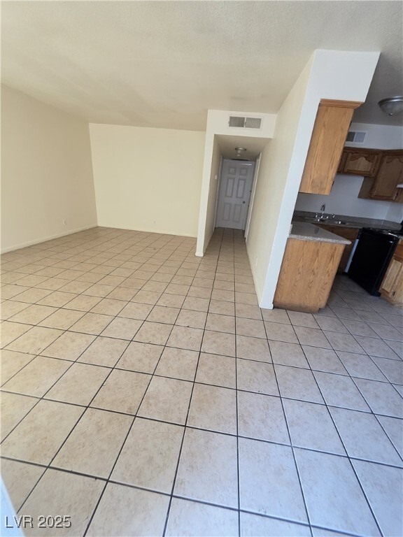 Building Photo - 412 W Monroe Ave Unit 20 Rental