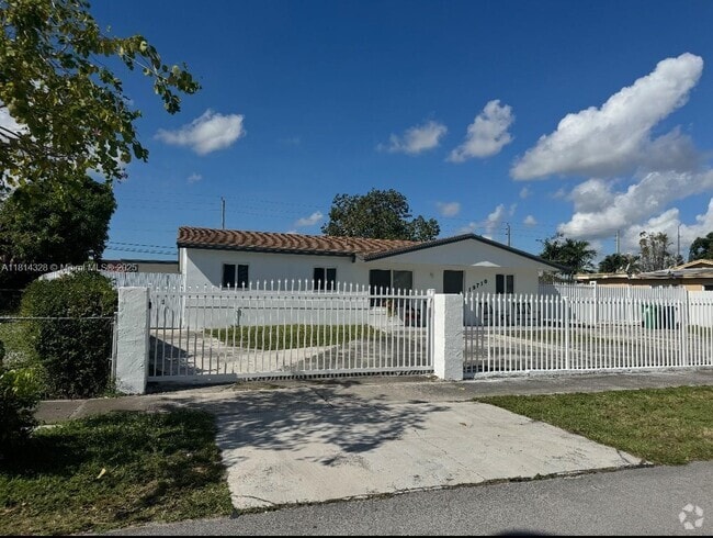 Building Photo - 19710 NW 46th Ave Rental