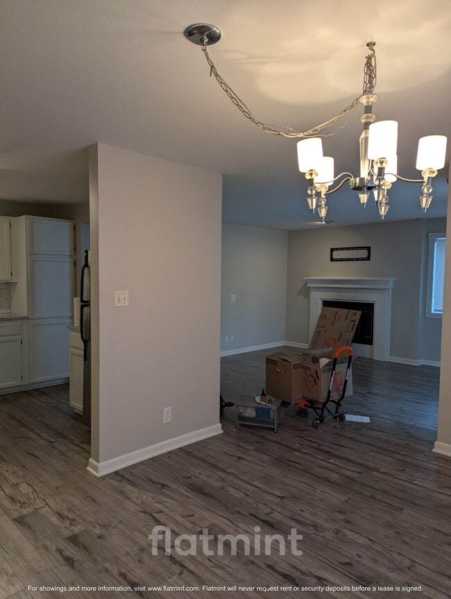 Photo - 8720 Phinney Ave N