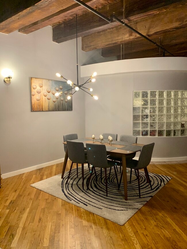 Photo - 732 S Financial Pl Unidad 507 Rental