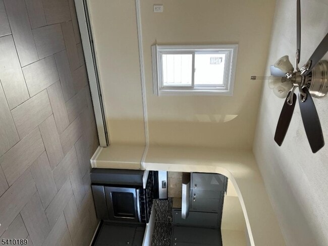 Photo - 74 Jefferson Pl