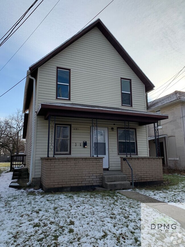 Building Photo - 1139 S Grand Ave Rental