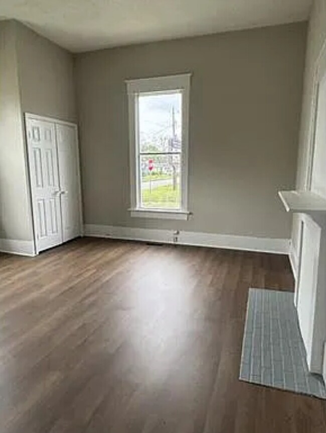 Photo - 2822 Avenue G