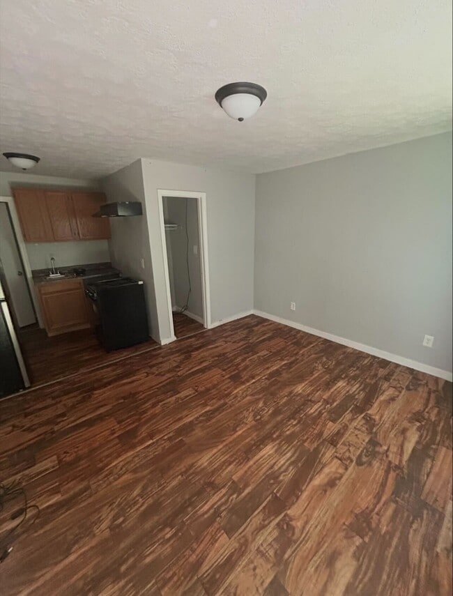 Photo - 2405 Palmetto St