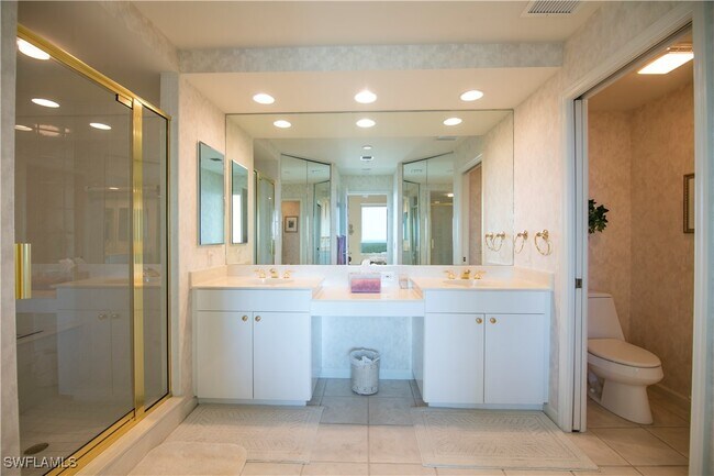 Photo - 430 Cove Tower Dr Unidad 1202