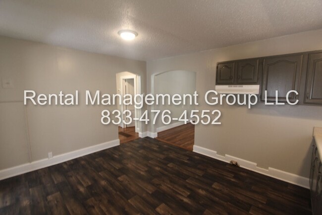 Photo - .New On The Market! Charming 2 bedroom 1 bath