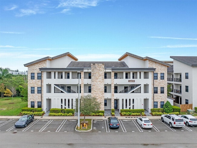 Building Photo - 8055 NW 104th Ave Unit 33