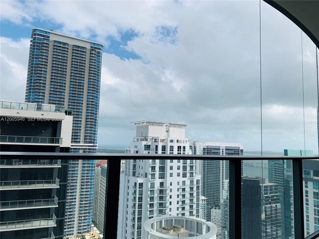 Photo - 1000 Brickell Plaza Unit 4907