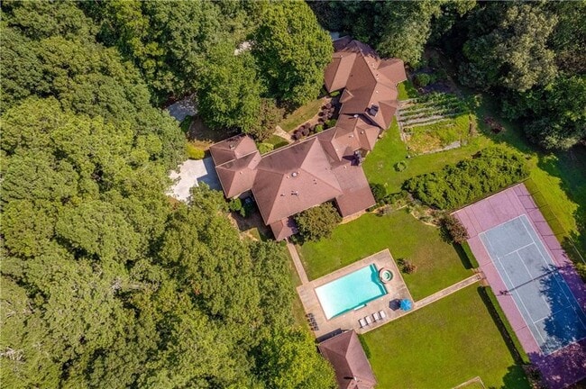 Photo - 15905 Westbrook Rd