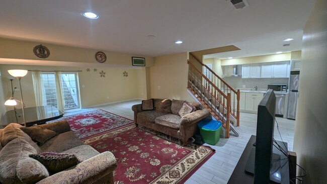 Photo - 4688 Woodland Rd