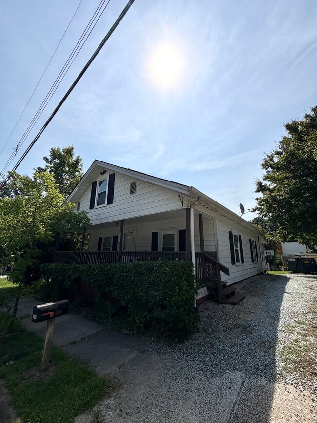 2408 Harvard Ave