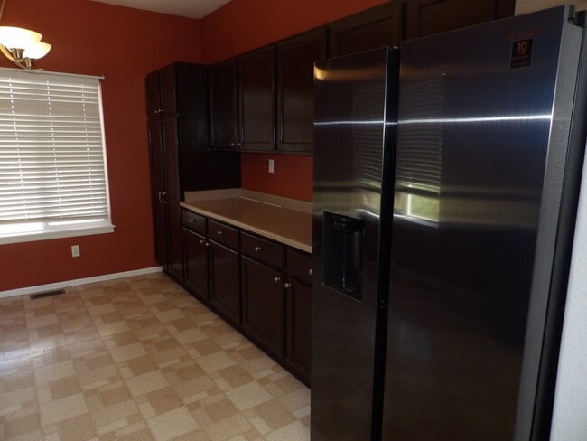 Photo - 875 Aspenglow Ln