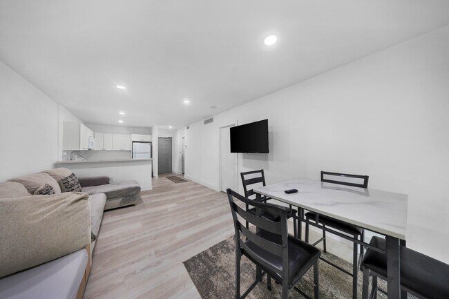 Ocean King Apartments