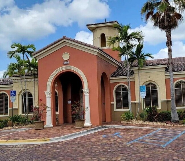 Photo - 4404 SW 160th Ave Unidad 810