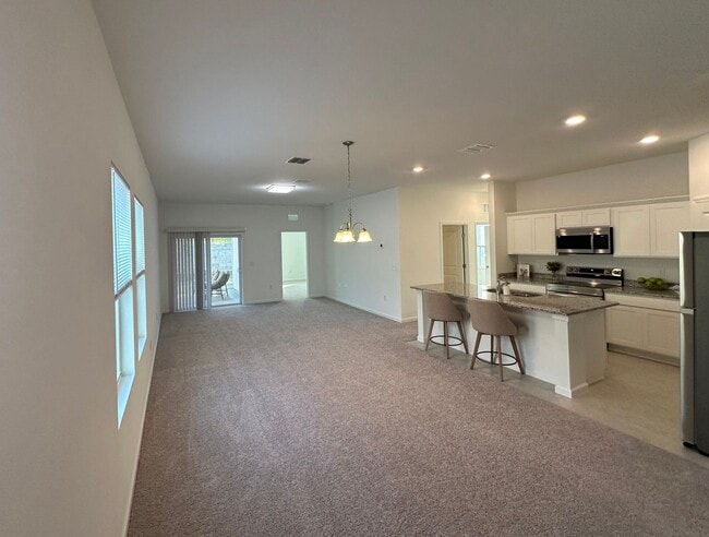 Photo - Modern Energy-Smart Living in Lake Wales!