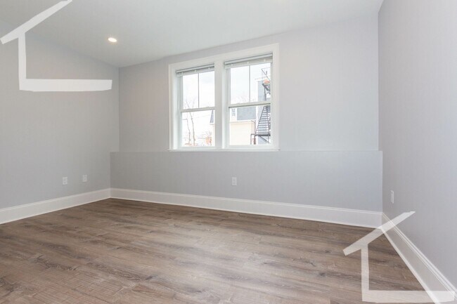 124 Kenrick St