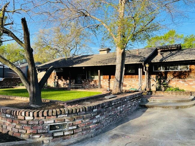 Photo - 3151 Rubicon Way