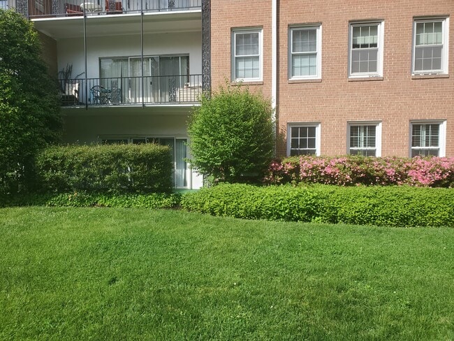 front of unit - 3535 Chevy Chase Lake Dr Unit Hamlet House