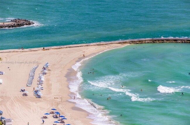 Photo - 10201 Collins Ave Unidad 2506