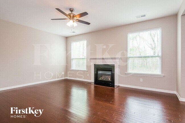 3174 Helmsley Ct