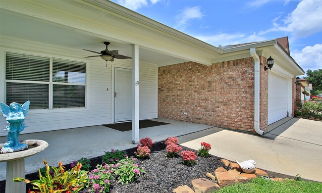 Building Photo - 6867 Stillwater Dr Rental