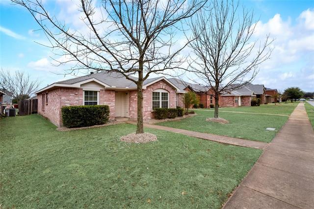 Photo - 2946 Midbury Dr