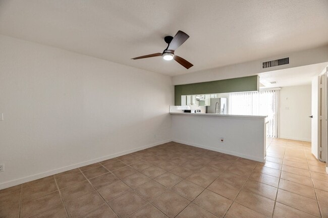 Photo - Modern 2-bedroom condo in North Phoenix!