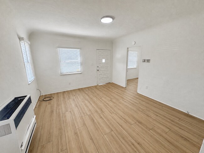 9088-9094 Nye Road