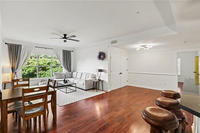 Photo - 2700 Pine Tree Rd NE Unit 1219