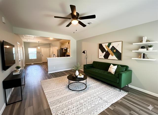 Photo - 2619 Stephenson St