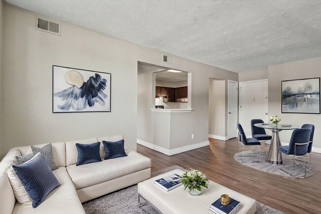 Photo - Wildewood Apartments