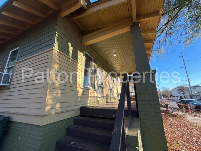 Photo - 2223-2225 Greene Street - Inside CoC - R11409-17-07 Unit 2223