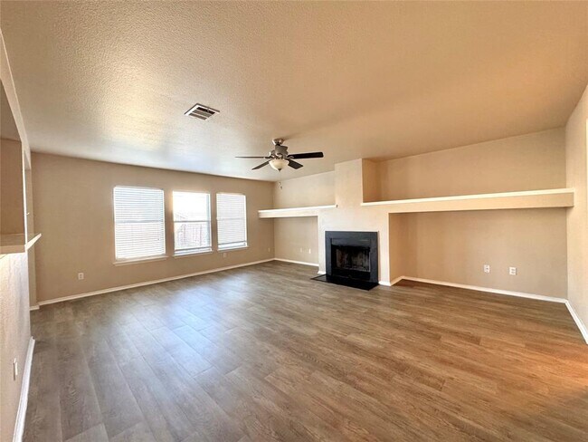 Photo - 3515 Sandy Brook Dr