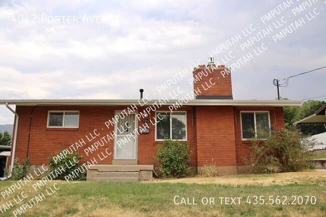 Building Photo - 4042 Porter Ave