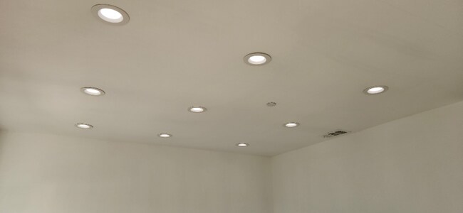 Photo - 339 N Harvard Blvd