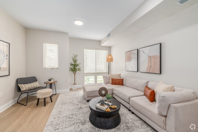 2BR, 1.5BA - Townhouse - 1,356SF - Living Room