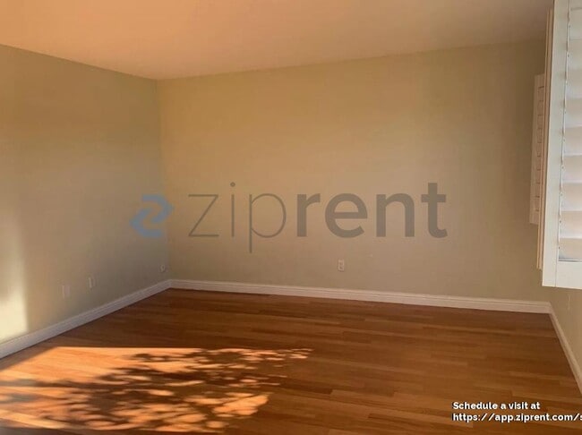 Photo - 749 Barnegat Ln