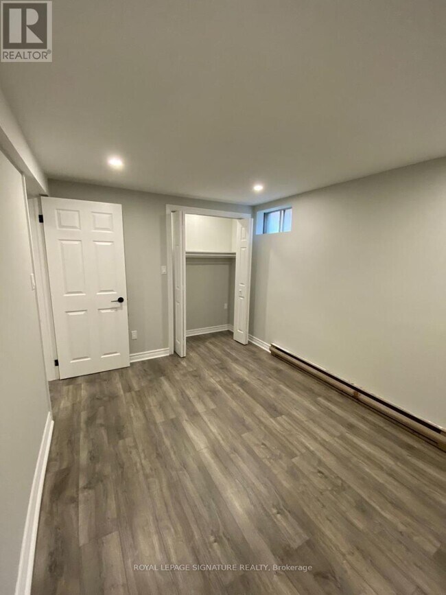 Photo - 48 Homefield Square