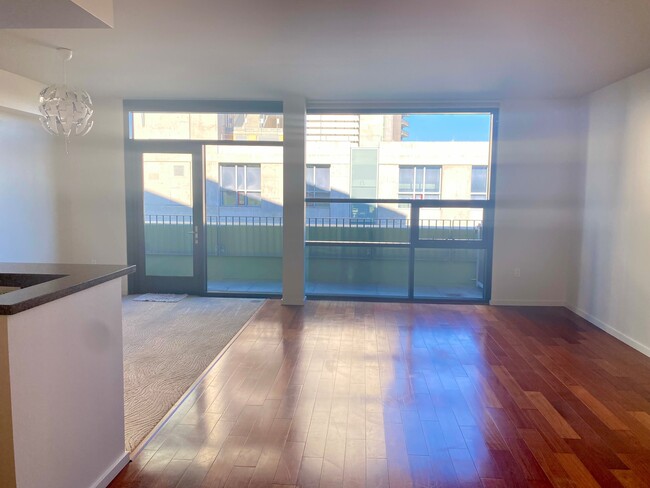 Photo - 350 11th Ave Unit 619