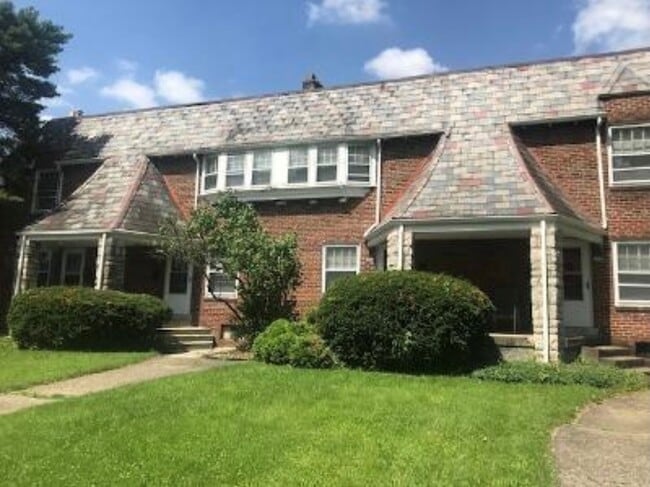 Photo - 1689 Glenn Ave Unit 1689 Glenn Ave