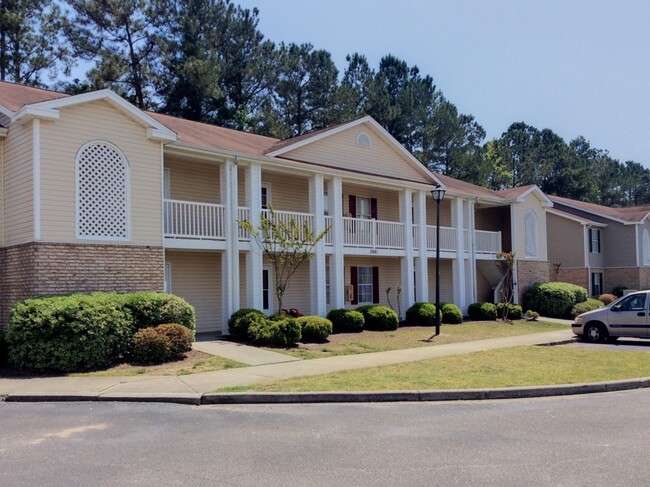 Claypond Village 2 Bedroom Condo - Claypond Village 2 Bedroom Condo