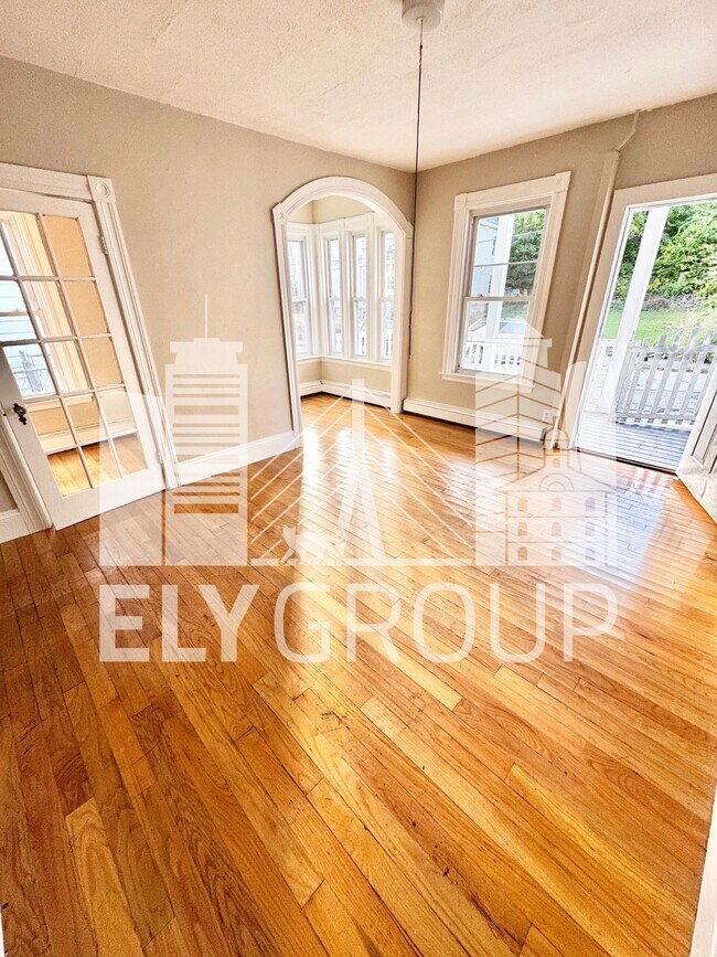 Photo - 119 Day St Unit 1