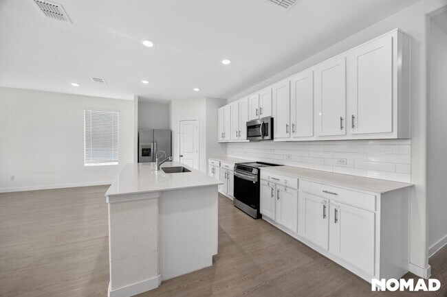 Photo - 7005 Black Ash Ln