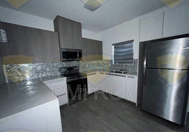 Photo - 805 W Garrison Dr Unidad 3