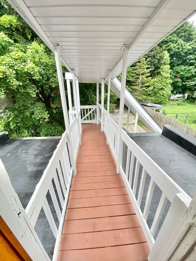 Photo - 132 N Champlain St Unit 2